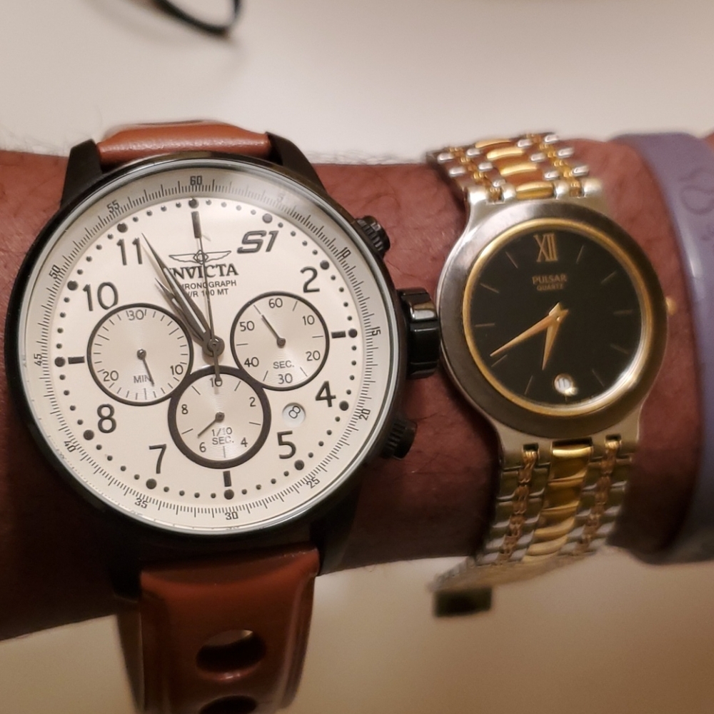 Pulsar Quartz 2-tone wristwatch - Picture 7 of 8